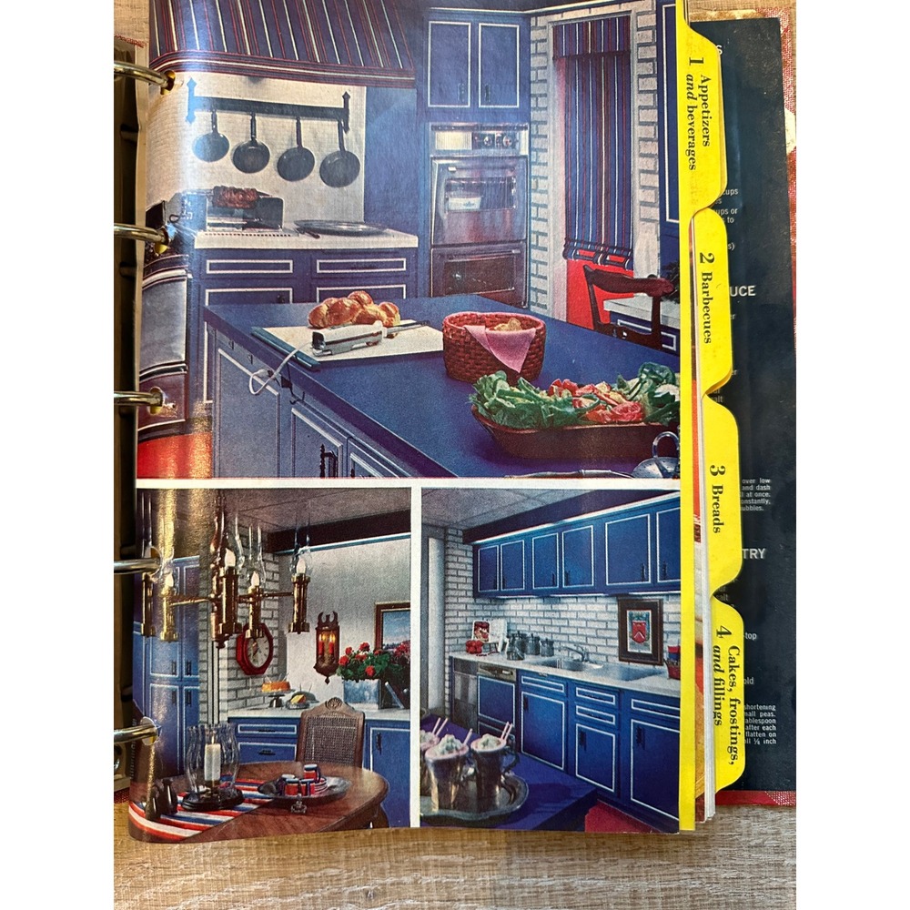 Vintage 1971 Better Homes and Gardens New Cook Book Red Gingham Binder 1968 Ed - Picture 4 of 6